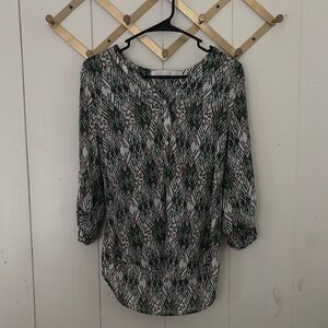 Fun 2 Fun Geometric Green and Black Blouse